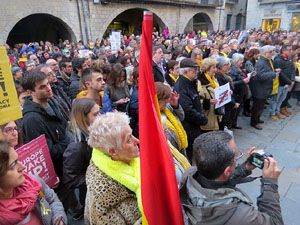 Concentraci&oacute; a la pla&ccedil;a del Vi per la independ&egrave;ncia i la llibertat dels presos pol&iacute;tics
