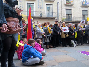 Concentraci&oacute; a la pla&ccedil;a del Vi per la independ&egrave;ncia i la llibertat dels presos pol&iacute;tics