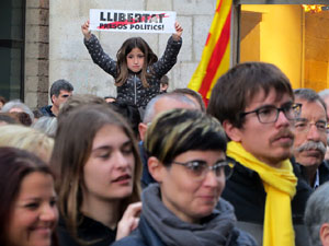 Concentraci&oacute; a la pla&ccedil;a del Vi per la independ&egrave;ncia i la llibertat dels presos pol&iacute;tics