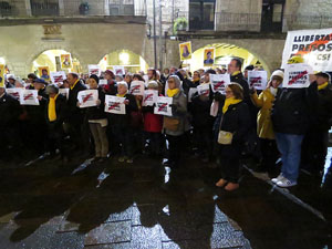 Concentraci&oacute; a la pla&ccedil;a del Vi per la llibertat dels presos pol&iacute;tics