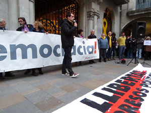 Concentraci&oacute; a la pla&ccedil;a del Vi per la independ&egrave;ncia i la llibertat dels presos pol&iacute;tics