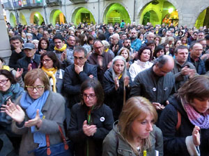 Concentraci&oacute; a la pla&ccedil;a del Vi per la independ&egrave;ncia i la llibertat dels presos pol&iacute;tics