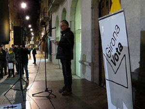 Concentraci&oacute; per la llibertat dels presos pol&iacute;tics a la pla&ccedil;a del Vi