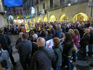 Concentraci&oacute; a la pla&ccedil;a del Vi per la independ&egrave;ncia i la llibertat dels presos pol&iacute;tics