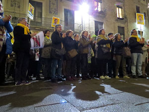 Concentraci&oacute; a la pla&ccedil;a del Vi per la independ&egrave;ncia i la llibertat dels presos pol&iacute;tics