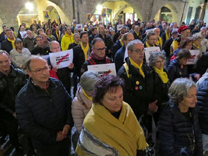 Concentraci&oacute; a la pla&ccedil;a del Vi per la independ&egrave;ncia i la llibertat dels presos pol&iacute;tics