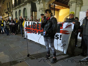 Concentraci&oacute; a la pla&ccedil;a del Vi per la independ&egrave;ncia i la llibertat dels presos pol&iacute;tics