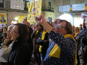 Concentraci&oacute; a la pla&ccedil;a del Vi per la independ&egrave;ncia i la llibertat dels presos pol&iacute;tics