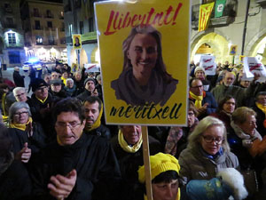 Concentraci&oacute; a la pla&ccedil;a del Vi per la independ&egrave;ncia i la llibertat dels presos pol&iacute;tics