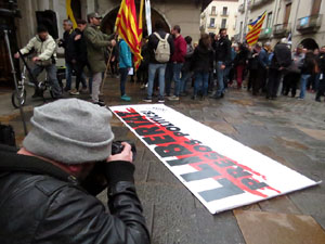 Concentraci&oacute; de suport als CDR's i rebuig per les detencions a la pla&ccedil;a del Vi