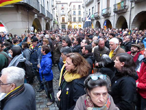 Concentraci&oacute; de suport als CDR's i rebuig per les detencions a la pla&ccedil;a del Vi