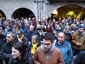 Concentraci&oacute; de suport als CDR's i rebuig per les detencions a la pla&ccedil;a del Vi