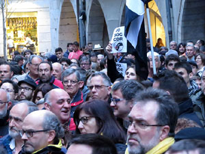 Concentraci&oacute; de suport als CDR's i rebuig per les detencions a la pla&ccedil;a del Vi
