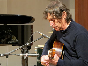 Concert a l'Auditori Josep Viader a c&agrave;rrec de Pascal Comelade, Pere Figueres, Roger Cosme Esteve, Gerard Meloux i Simon de C&eacute;ret