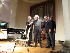 Concert a l'Auditori Josep Viader a c&agrave;rrec de Pascal Comelade, Pere Figueres, Roger Cosme Esteve, Gerard Meloux i Simon de C&eacute;ret