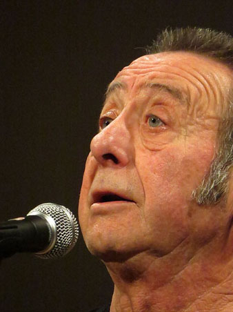Pere Figueres durant el concert