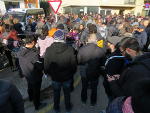 Concentraci&oacute; per la detenci&oacute; del alcaldes de Verges i Celr&agrave;, Ignasi Sabater i Daniel Cornell&agrave;, i catorze persones m&eacute;s