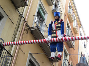 Festes de Primavera de Girona 2019. Penjada del Tarl&agrave;