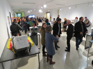 Inauguraci&oacute; de l'exposici&oacute; '55 urnes per la Llibertat' a la Fundaci&oacute; Fita, a la Casa de Cultura de Girona
