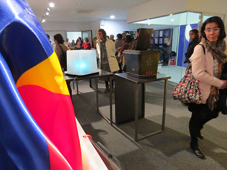Inauguraci&oacute; de l'exposici&oacute; '55 urnes per la Llibertat' a la Fundaci&oacute; Fita, a la Casa de Cultura de Girona