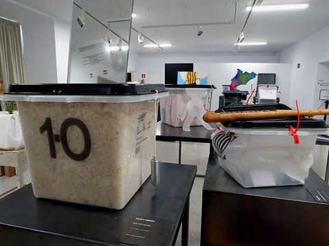 El muntatge de l'exposici&oacute;