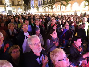 Inici de la campanya pel S&Iacute; al refer&egrave;ndum a la pla&ccedil;a de la Independ&egrave;ncia