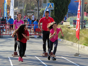 VII Jornada de l'Esport Femen&iacute; 2019 a la pla&ccedil;a Salvador Espriu, la de Francesc Calvet i Rubalcaba, la pla&ccedil;a Catalunya i el riu Onyar