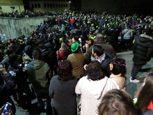 Nadal 2018 a Girona. Campanades de Cap d'Any a la Catedral de Girona i actuaci&oacute; de Loca Histeria
