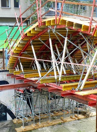 Reconstrucci&oacute; del pont del Dimoni. (12/10/2018)