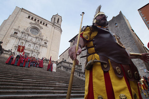 Sortida per lliurar el Pen&oacute;. Dimecres Sant 2019