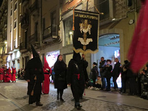 Setmana Santa 2019 a Girona. Divendres Sant. La process&oacute; del Sant Enterrament