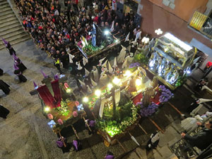Setmana Santa 2019 a Girona. Divendres Sant. La process&oacute; del Sant Enterrament