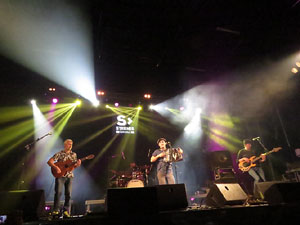 Festival Strenes 2019. Concert de Joan Garriga a la pla&ccedil;a Catalunya