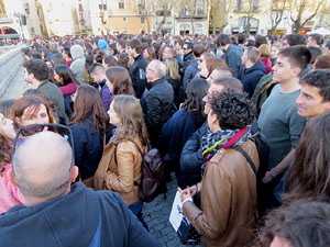 Festival Strenes 2019. Concert inaugural al terrat del punt d'Informaci&oacute; de la Rambla, a c&agrave;rrec d'Oques Grasses