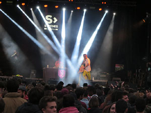 Festival Strenes 2019. Concert de Lildami a la pla&ccedil;a Catalunya