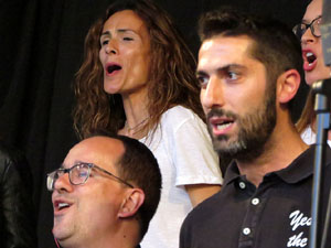 Festival A Cappella 2019. Actuaci&oacute; de Yes the Music! a la pla&ccedil;a de la Independ&egrave;ncia