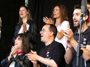 Festival A Cappella 2019. Actuaci&oacute; de Yes the Music! a la pla&ccedil;a de la Independ&egrave;ncia