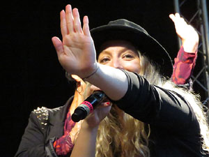 Festival A Cappella 2019. Actuaci&oacute; de Beat Poetry Club a la pla&ccedil;a de la Independ&egrave;ncia