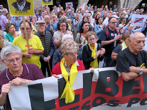 Concentraci&oacute; a la pla&ccedil;a del Vi per la independ&egrave;ncia i la llibertat dels presos pol&iacute;tics