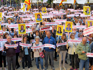Concentraci&oacute; contra el judici de l'1-O a la pla&ccedil;a de la Independ&egrave;ncia