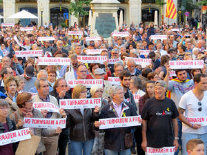 Concentraci&oacute; contra el judici de l'1-O a la pla&ccedil;a de la Independ&egrave;ncia