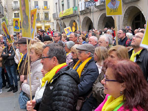 Concentraci&oacute; a la pla&ccedil;a del Vi per la independ&egrave;ncia i la llibertat dels presos pol&iacute;tics