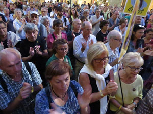 Concentraci&oacute; a la pla&ccedil;a del Vi per la independ&egrave;ncia i la llibertat dels presos pol&iacute;tics