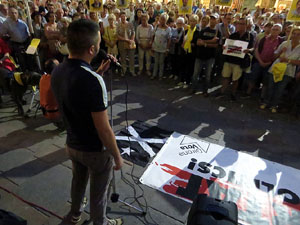 Concentraci&oacute; a la pla&ccedil;a del Vi per la independ&egrave;ncia i la llibertat dels presos pol&iacute;tics