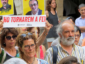 Concentraci&oacute; a la pla&ccedil;a del Vi per la independ&egrave;ncia i la llibertat dels presos pol&iacute;tics