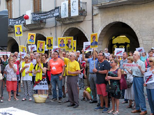 Concentraci&oacute; a la pla&ccedil;a del Vi per la independ&egrave;ncia i la llibertat dels presos pol&iacute;tics