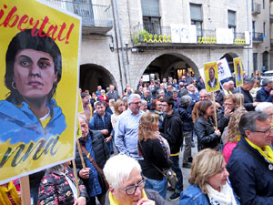 Concentraci&oacute; a la pla&ccedil;a del Vi per la independ&egrave;ncia i la llibertat dels presos pol&iacute;tics