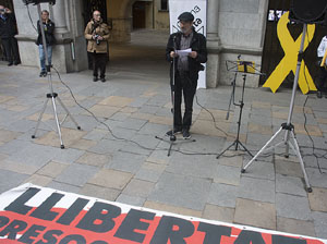 Concentraci&oacute; a la pla&ccedil;a del Vi per la independ&egrave;ncia i la llibertat dels presos pol&iacute;tics