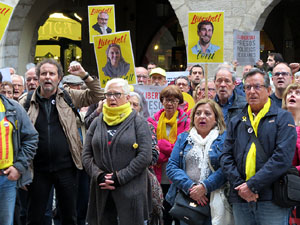 Concentraci&oacute; a la pla&ccedil;a del Vi per la independ&egrave;ncia i la llibertat dels presos pol&iacute;tics