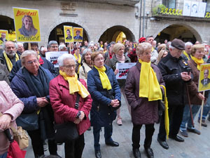 Concentraci&oacute; a la pla&ccedil;a del Vi per la independ&egrave;ncia i la llibertat dels presos pol&iacute;tics